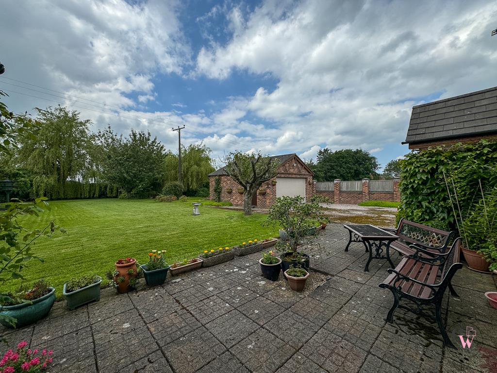 Swanlow Lane, Darnhall, Winsford CW Estate Agents
